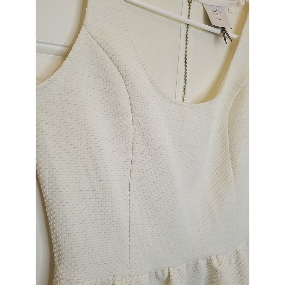 Anthropologie HD In Paris Large Starry Cream Soft White Feminine Fit Dress